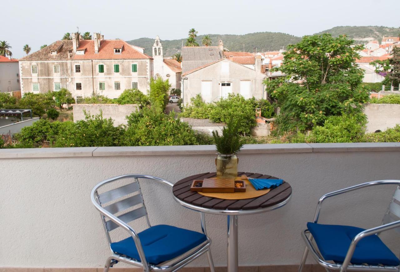 Apartments Dilk วิส ภายนอก รูปภาพ
