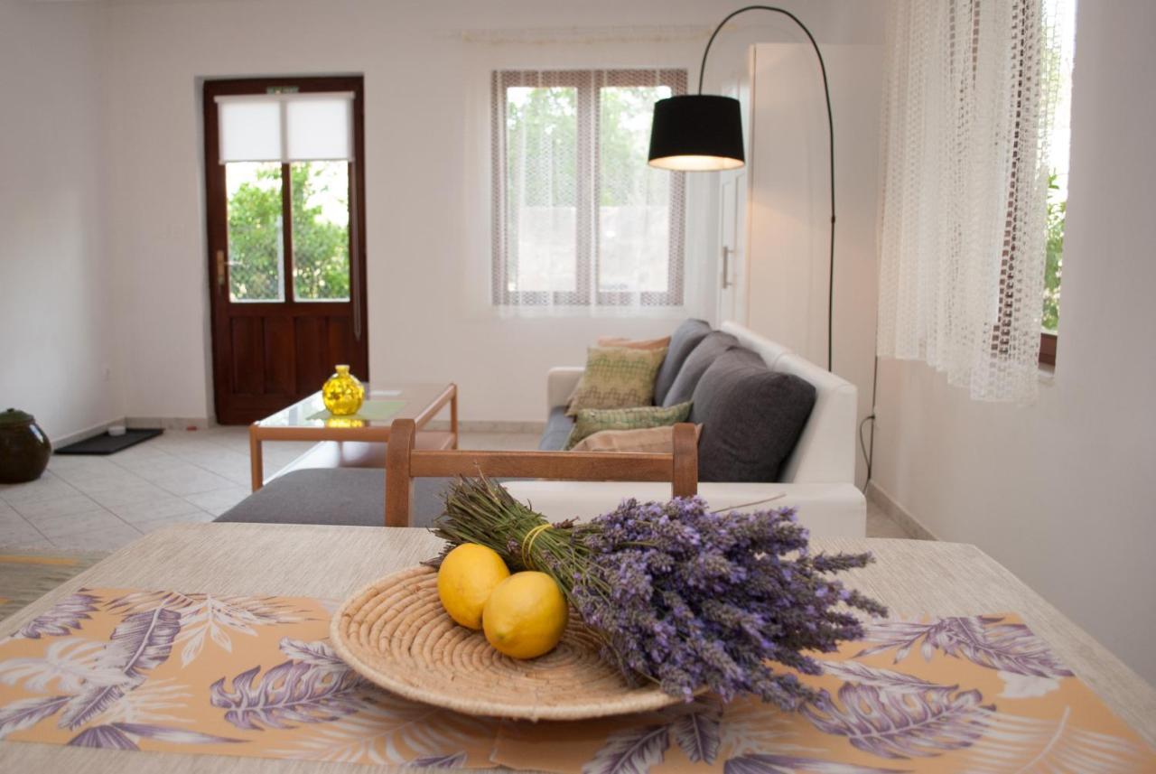 Apartments Dilk วิส ภายนอก รูปภาพ