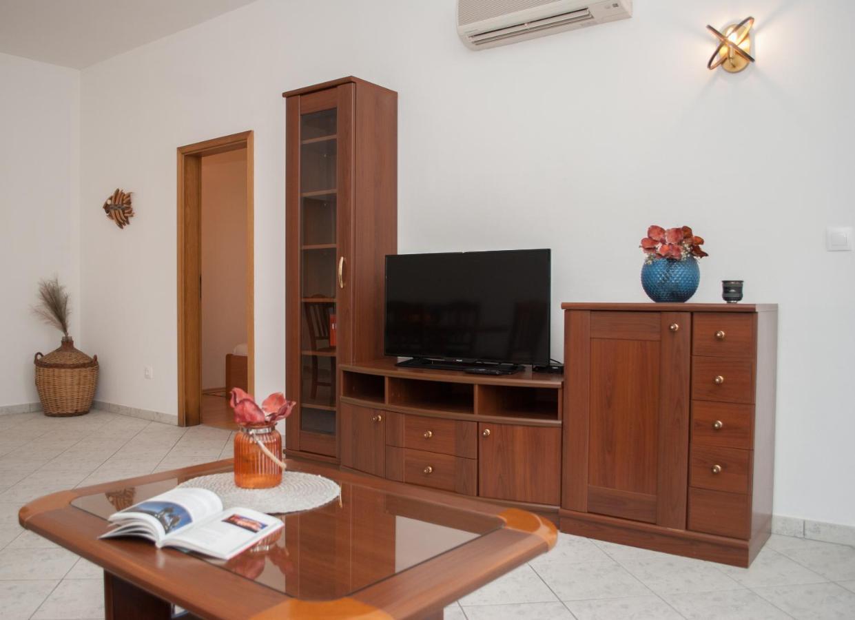 Apartments Dilk วิส ภายนอก รูปภาพ