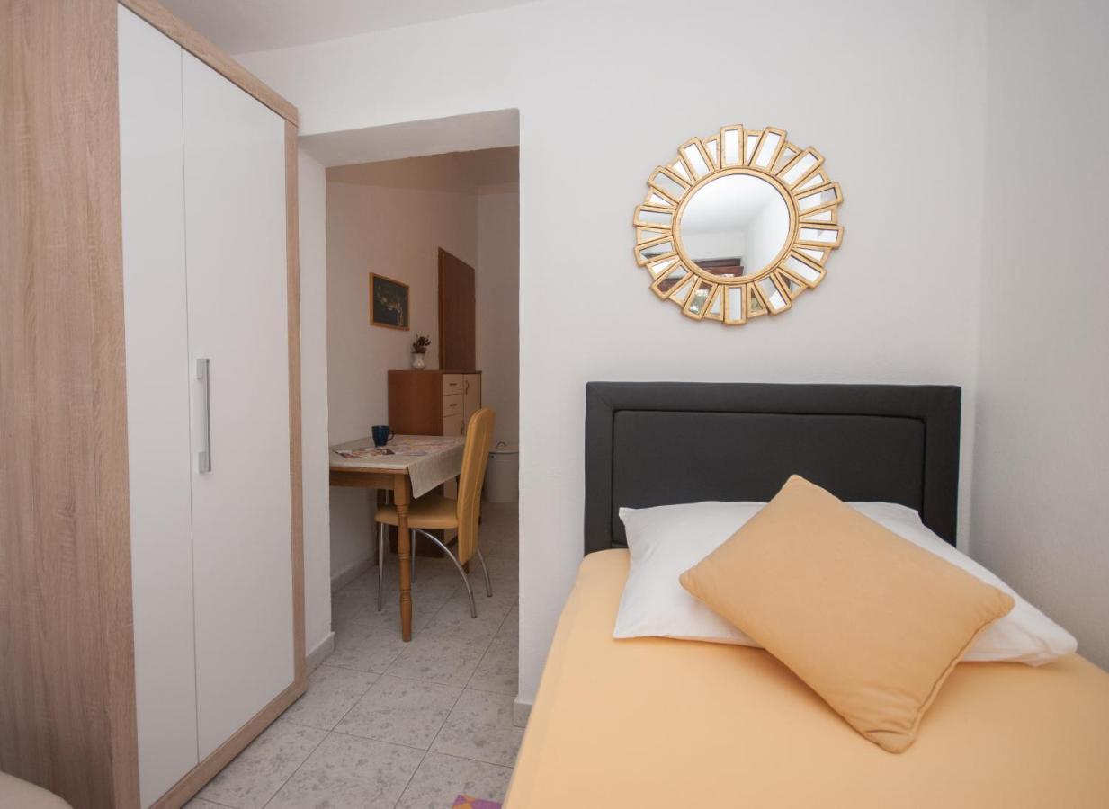 Apartments Dilk วิส ภายนอก รูปภาพ