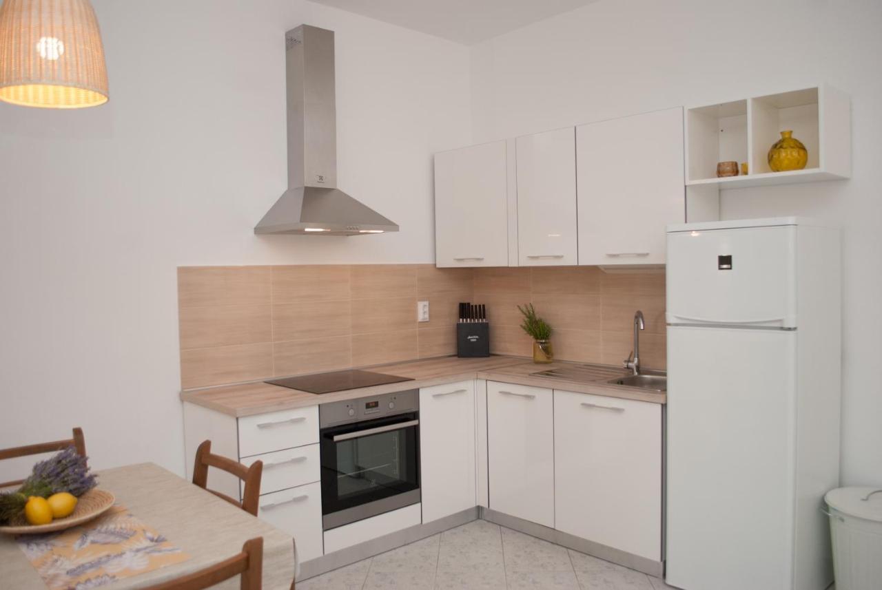 Apartments Dilk วิส ภายนอก รูปภาพ