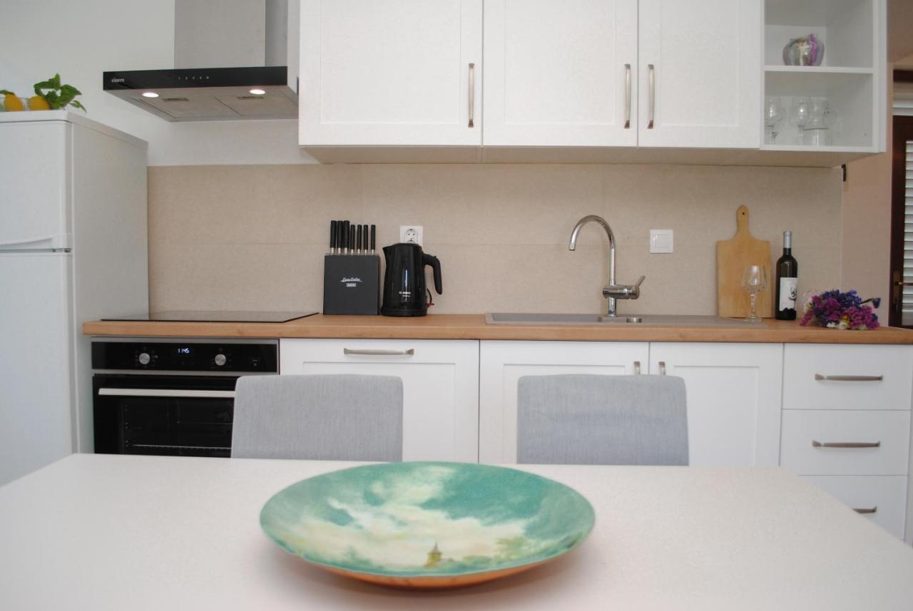 Apartments Dilk วิส ภายนอก รูปภาพ