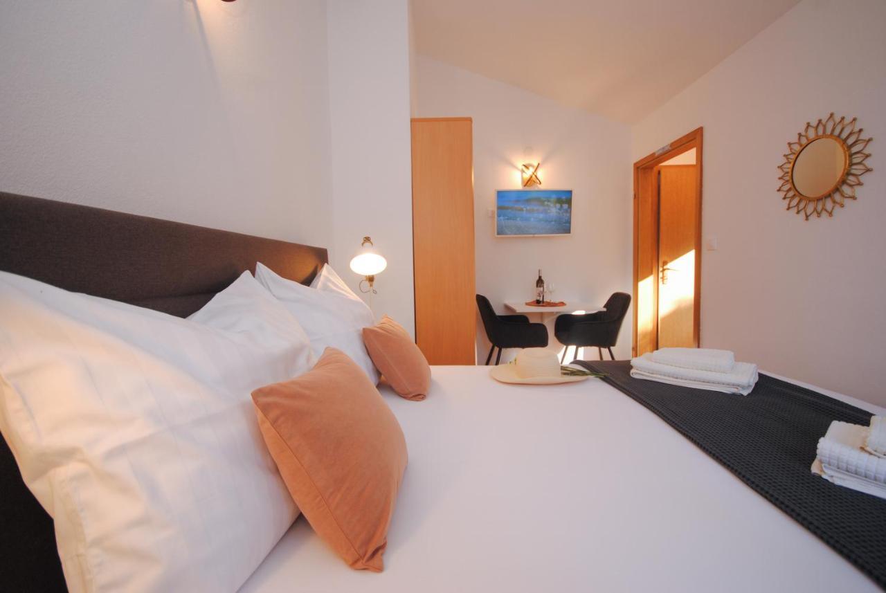 Apartments Dilk วิส ภายนอก รูปภาพ